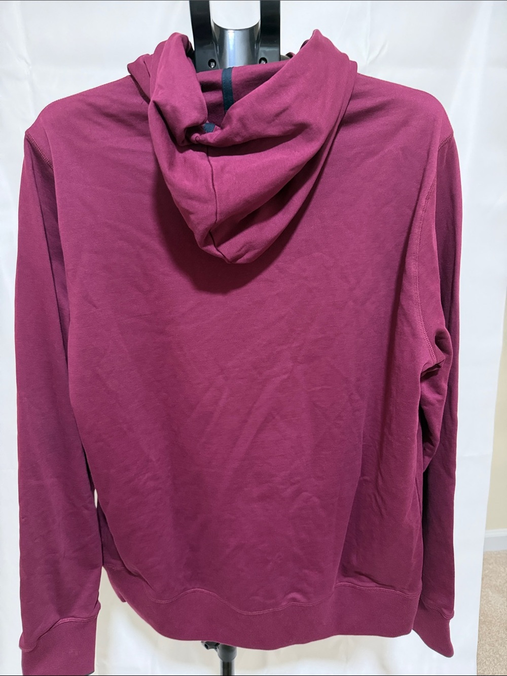 Psycho Bunny Men’s Burgandy Hoodie - Picture 2 of 6